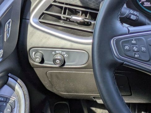 Certified 2025 Chevrolet Malibu RS image 23