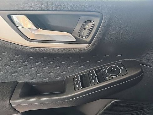 Used 2020 Ford Escape SE Sport AWD/4WD image 13