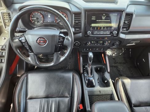 Used 2023 Nissan Frontier PRO-4X w/ Pro-4X Premium Package image 10
