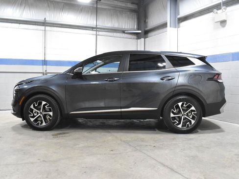 Used 2024 Kia Sportage EX FWD image 25