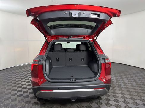 New 2026 Chevrolet Equinox LT w/ Safety and Technology Package FWD image 14