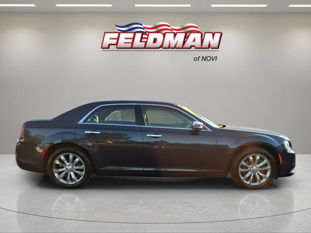 Used 2018 Chrysler 300 Limited AWD/4WD image 7