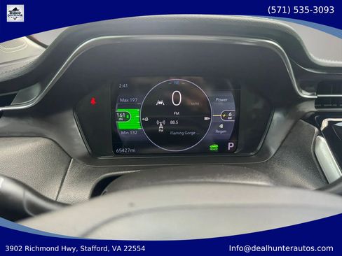 Used 2023 Chevrolet Bolt EUV LT FWD image 18