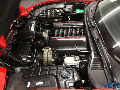 Used 1999 Chevrolet Corvette Convertible image 40