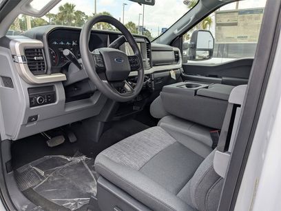 New 2025 Ford F350 XLT w/ 360-Degree Camera Package