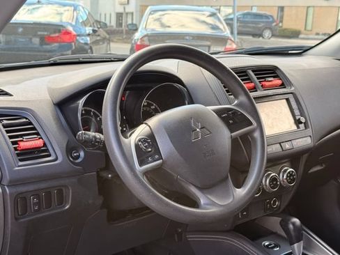 Used 2024 Mitsubishi Outlander Sport AWD image 22