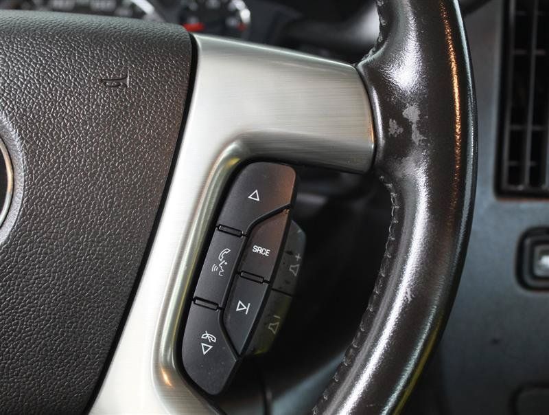 Used 2017 Chevrolet Express 3500 Extended RWD image 13