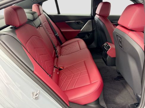 New 2027 BMW 530i RWD image 21