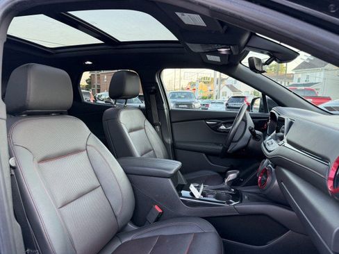Used 2019 Chevrolet Blazer RS AWD/4WD image 16