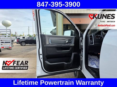 Used 2023 RAM 1500 Classic SLT w/ Protection Group AWD/4WD image 13