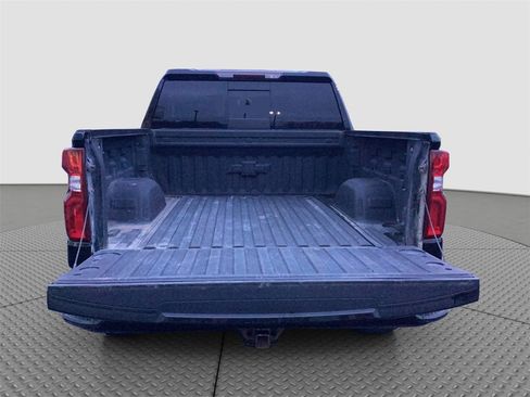 Used 2019 Chevrolet Silverado 1500 RST image 18