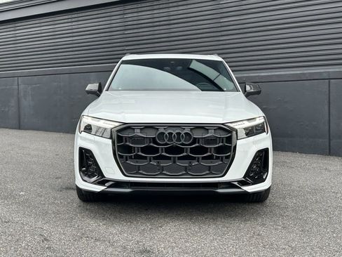 Used 2025 Audi SQ7 Prestige image 13