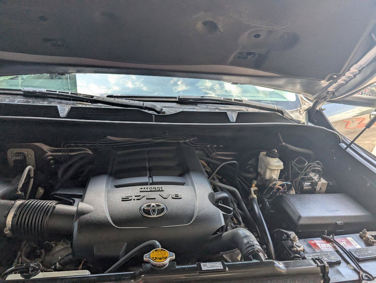 Used 2017 Toyota Tundra Limited w/ Limited Premium Package RWD image 29