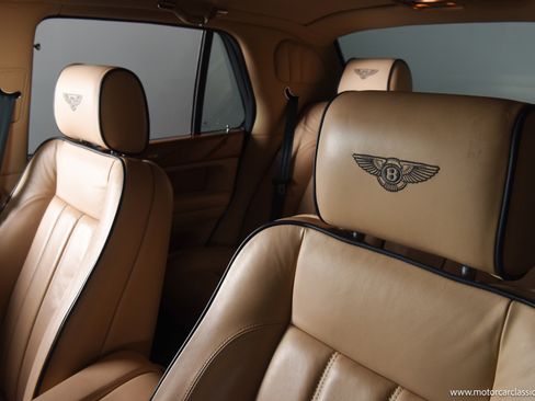 Used 2009 Bentley Arnage R image 31