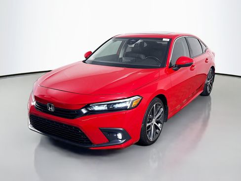 Used 2023 Honda Civic Touring image 4