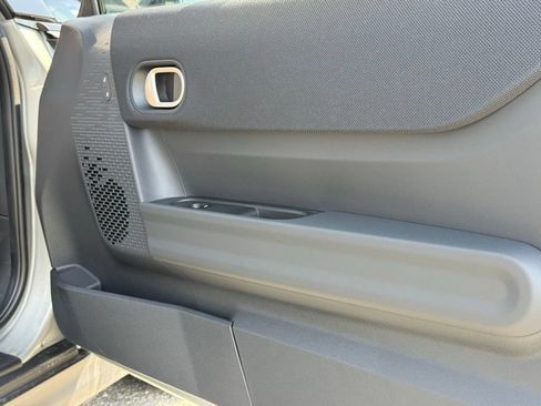 New 2026 MINI Cooper 2-Door Hardtop FWD image 22