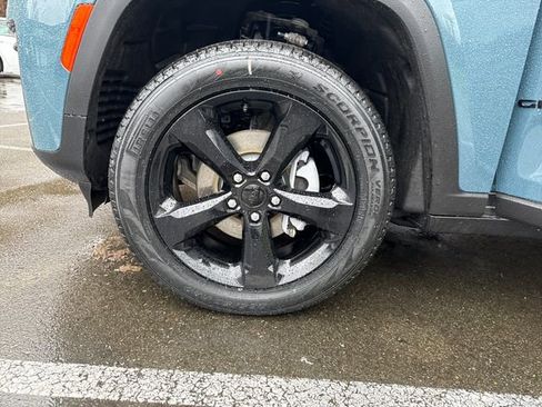 New 2026 Jeep Grand Cherokee Limited image 28