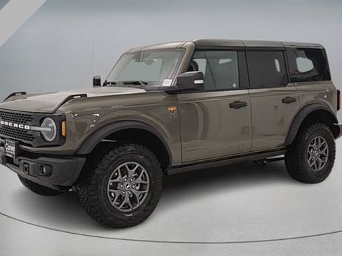 New 2025 Ford Bronco Badlands AWD/4WD image 3