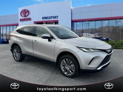 Used 2021 Toyota Venza Limited image 7