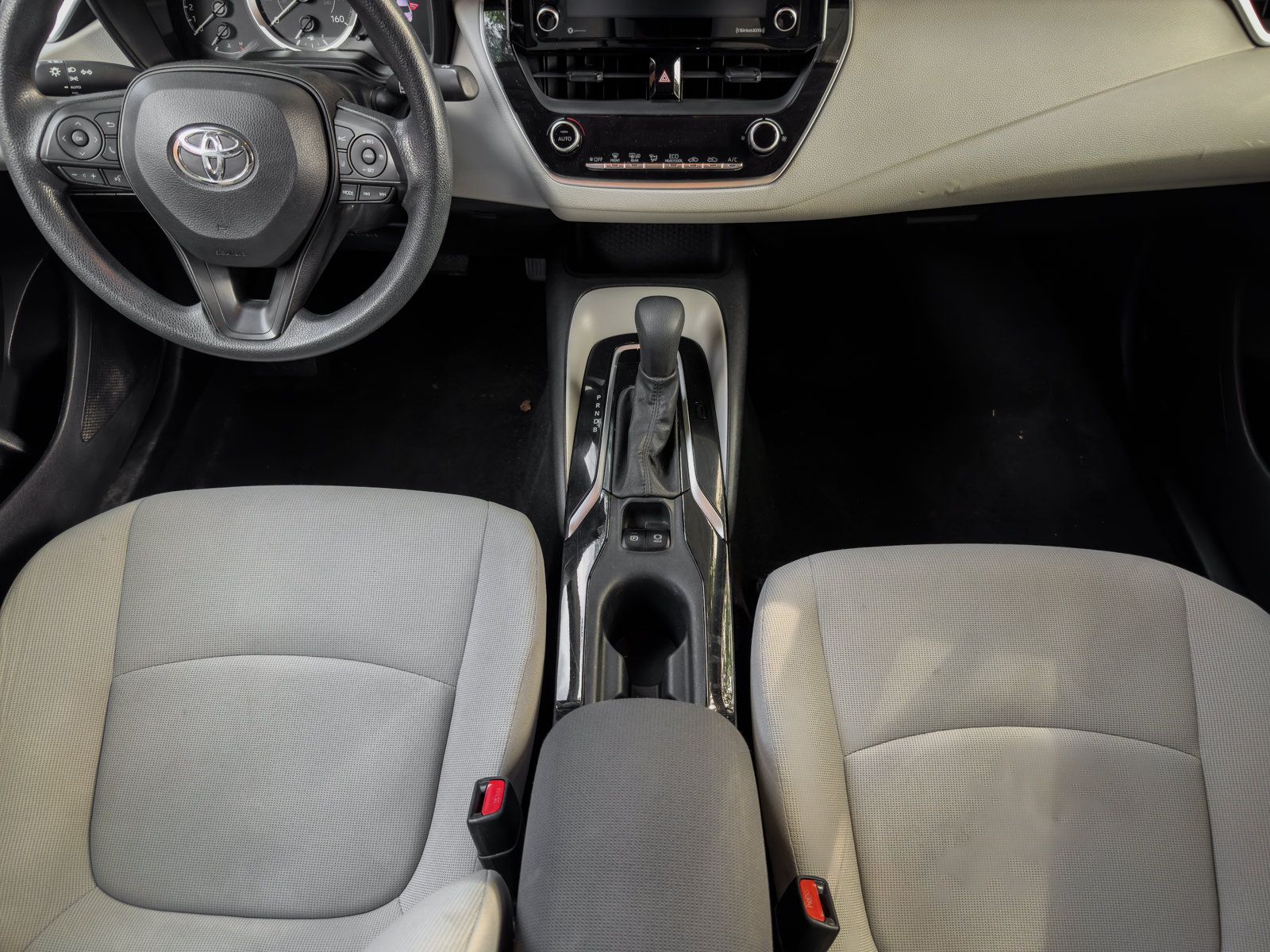 Used 2021 Toyota Corolla LE FWD image 12