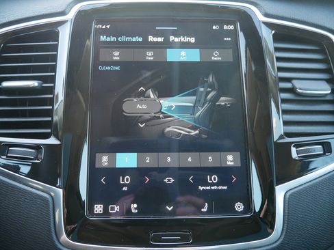 Used 2023 Volvo XC90 B5 Plus image 21