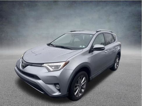 Used 2016 Toyota RAV4 Limited w/ Advanced Technology Package image 20