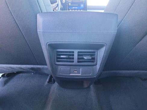 Used 2024 Chevrolet Colorado LT w/ LT Convenience Package II RWD image 22