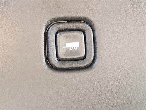 New 2025 Chevrolet Express 2500 w/ Driver Convenience Package image 15