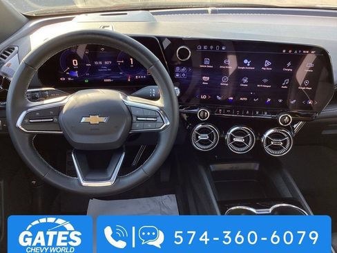 Used 2025 Chevrolet Blazer EV LT image 20