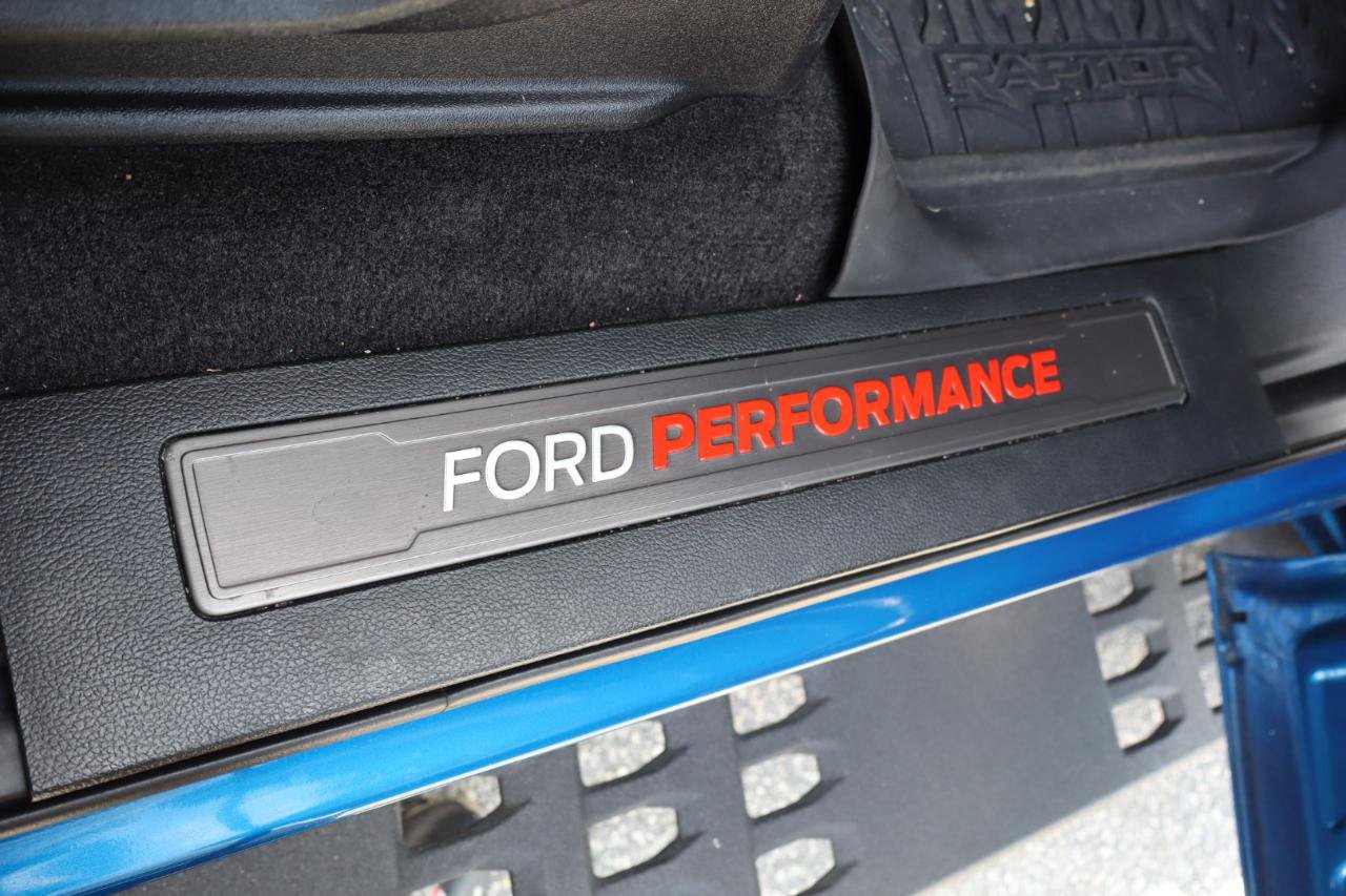 Used 2017 Ford F150 Raptor w/ Equipment Group 802A Luxury AWD/4WD image 54