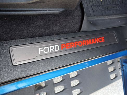 Used 2017 Ford F150 Raptor w/ Equipment Group 802A Luxury AWD/4WD image 54