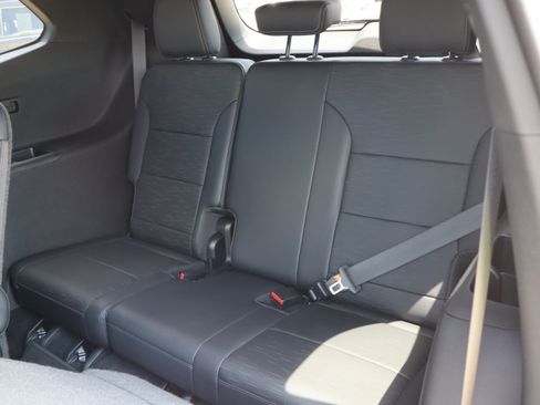 Used 2026 Buick Enclave Sport Touring FWD image 11