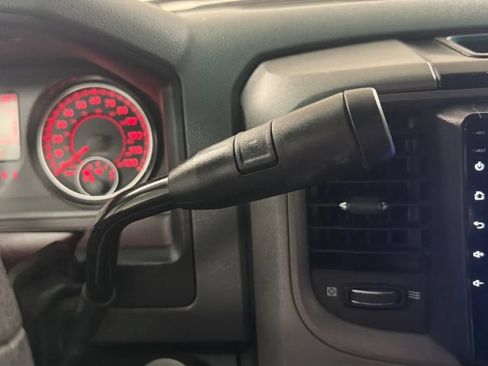 Used 2018 RAM 1500 4x4 Crew Cab w/ Protection Group image 12