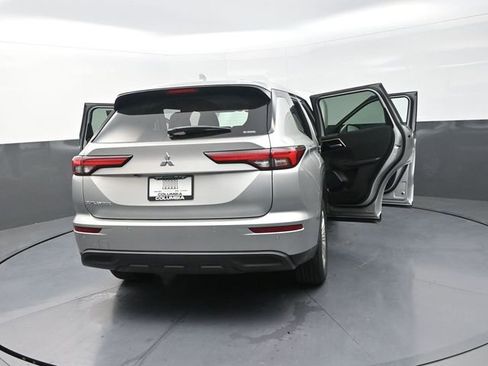 Used 2022 Mitsubishi Outlander ES AWD/4WD image 35
