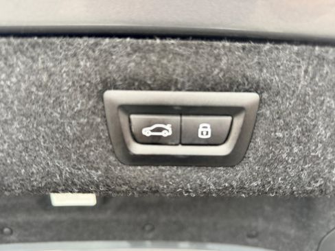 Used 2023 BMW 530i xDrive w/ Premium Package AWD/4WD image 16