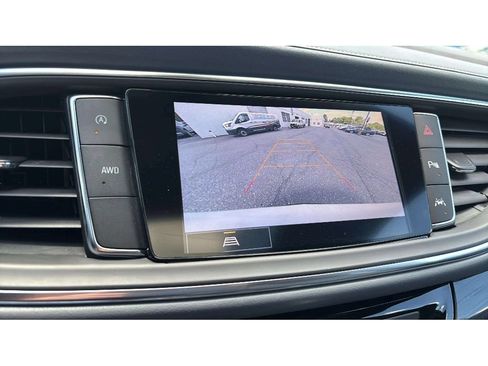 Used 2023 Buick Enclave Essence AWD/4WD image 20
