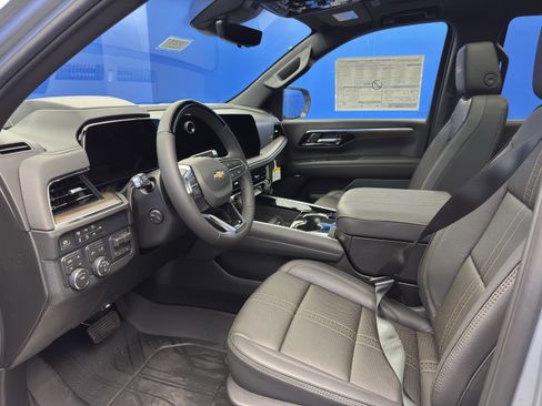 New 2026 Chevrolet Tahoe High Country w/ Sun And Tow Package AWD/4WD image 13