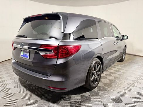 Used 2018 Honda Odyssey EX image 7