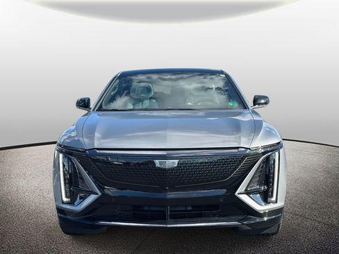 New 2026 Cadillac Lyriq Premium Sport image 6