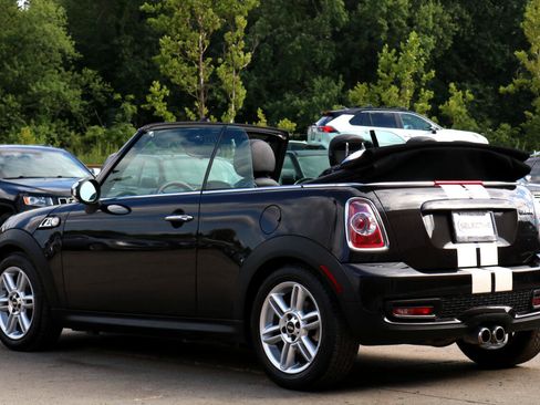 Used 2014 MINI Cooper S image 14