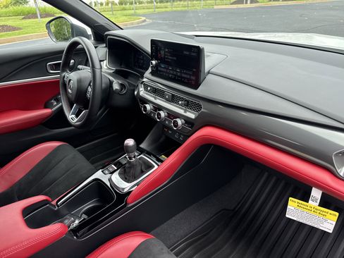 Used 2024 Acura Integra Type S image 31