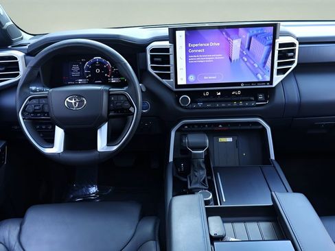 Used 2022 Toyota Tundra Platinum RWD image 13