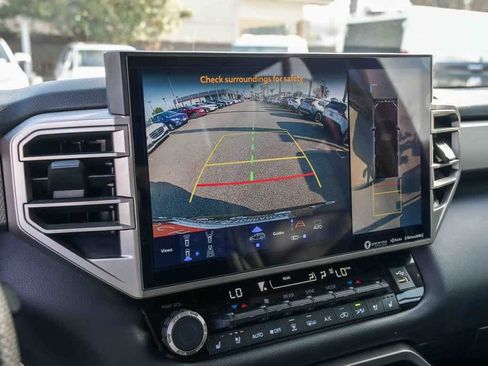 Used 2023 Toyota Sequoia Limited image 28