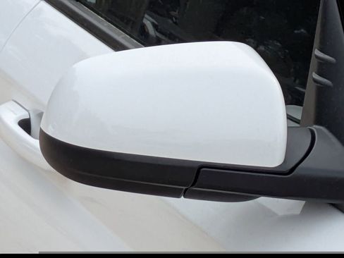 New 2026 Hyundai Venue SE FWD image 11