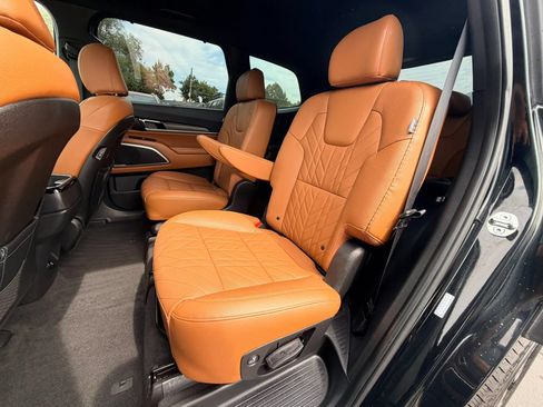 Used 2025 Kia Telluride EX X-Line AWD/4WD image 24
