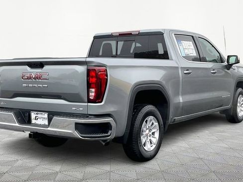Used 2026 GMC Sierra 1500 SLE w/ Preferred Package image 5