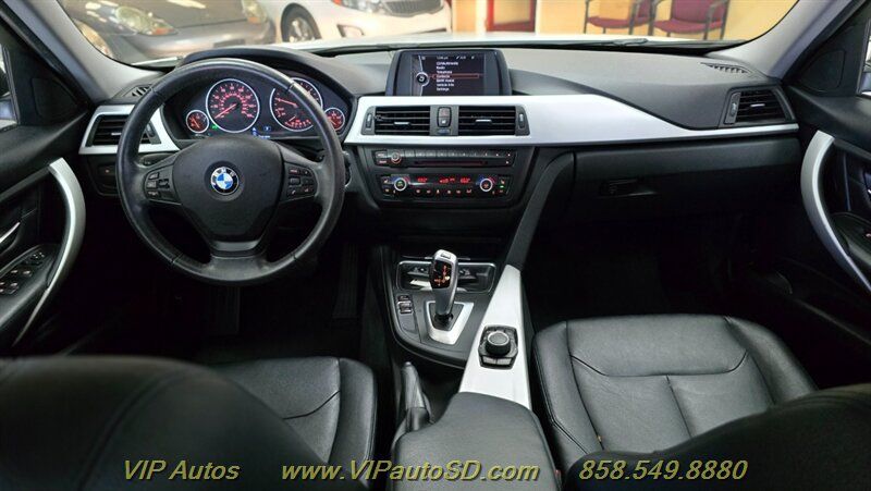 Used 2013 BMW 328i Sedan RWD image 18