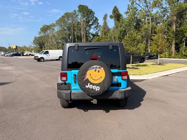 Used 2017 Jeep Wrangler Unlimited Sport w/ Connectivity Group AWD/4WD image 4