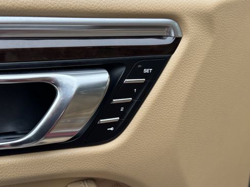 Used 2017 Porsche Macan S image 24