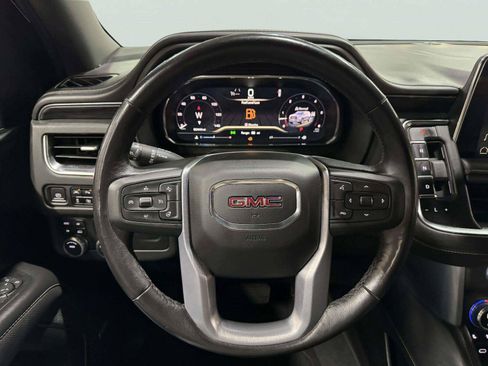 Used 2022 GMC Yukon SLT w/ SLT Luxury Package AWD/4WD image 50